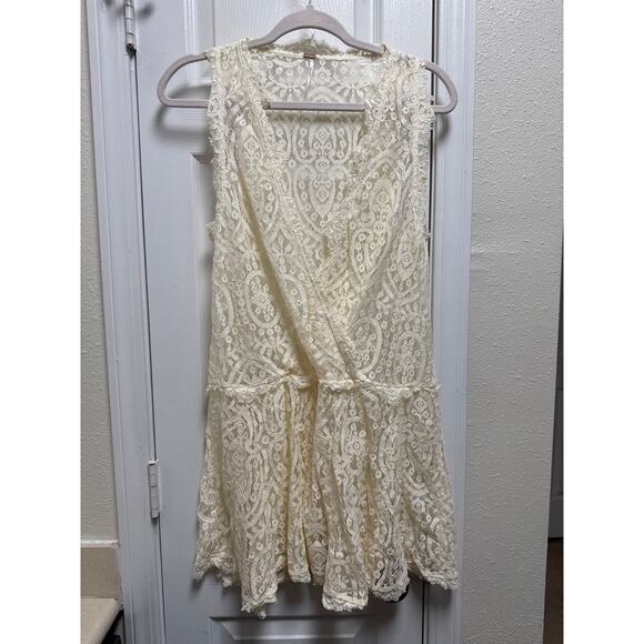 Free People Ivory Heart In Two Relaxed V Neck Lace Fairy Mini Dress Size XS - Picture 2 of 6